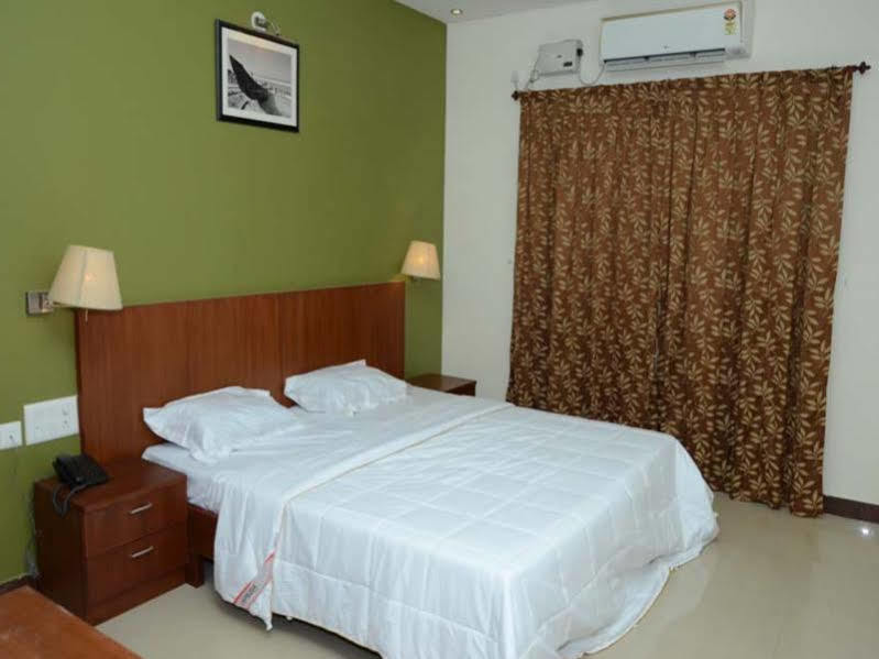 Metro Plaza Hotel By Rak Rooms, Mangaluru Exterior foto